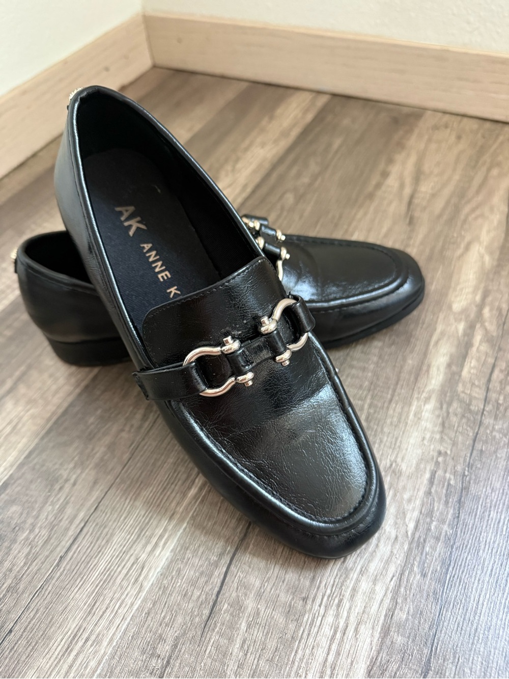 Anne Klein Black Leather Bit-Detail Loafers